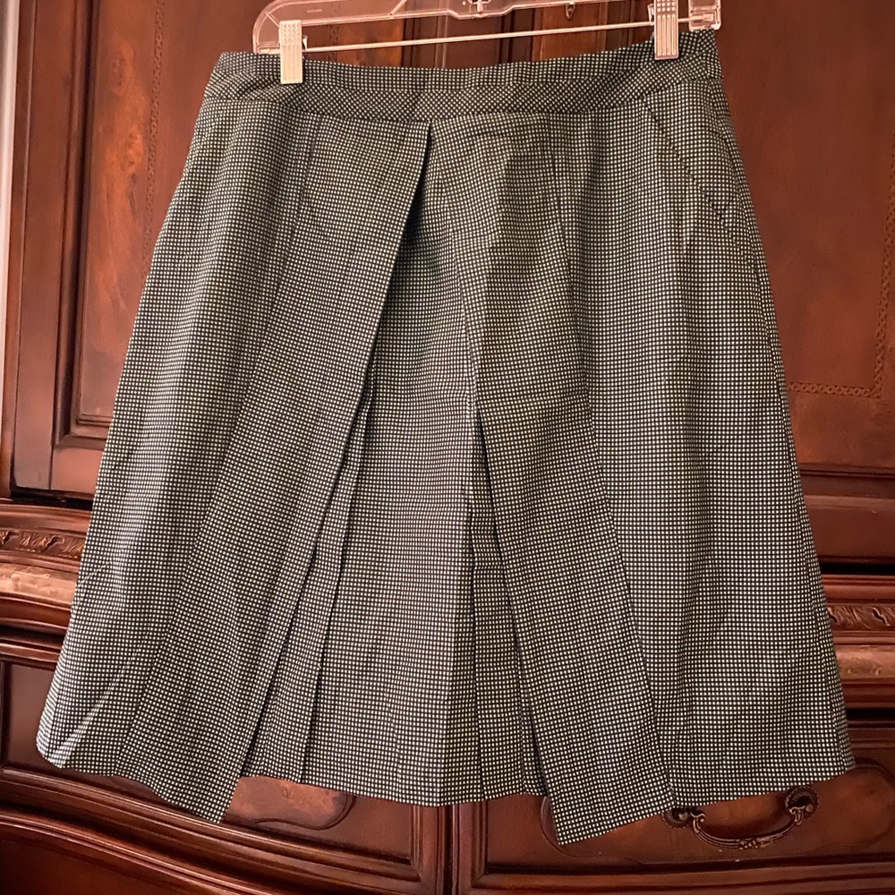 Green and black polka dot knee length A line skirt